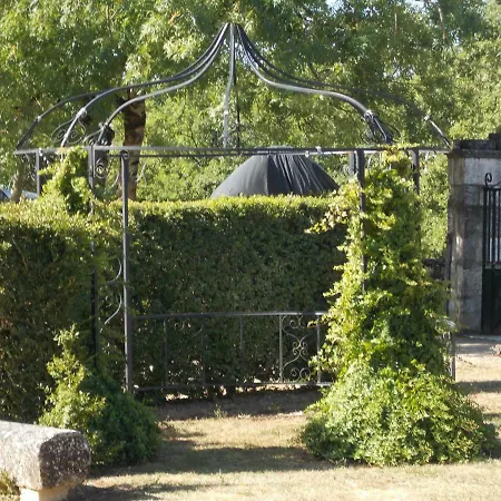 D'hotes Dans Chalet De Bien-etre Bed & Breakfast