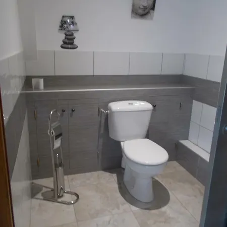 D'hotes Dans Chalet De Bien-etre Bed & Breakfast
